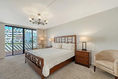 Condo in Longboat Key, Florida, 3 bedrooms  № 2093127 - photo 19