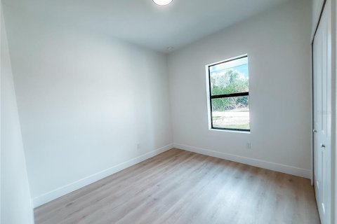 Commercial property in Port Charlotte, Florida 6 bedrooms, 222.59 sq.m. № 1916064 - photo 19