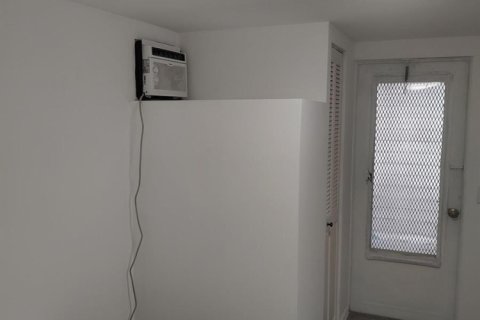 Immobilier commercial à vendre à West Palm Beach, Floride: 116.13 m2 № 2250392 - photo 27