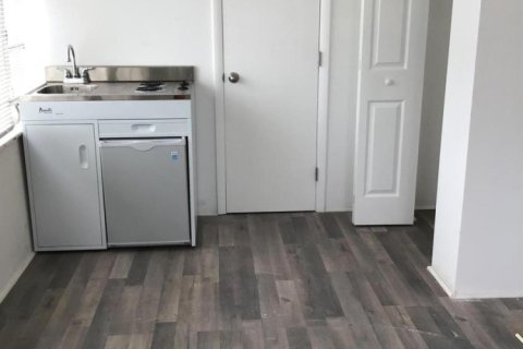 Immobilier commercial à vendre à West Palm Beach, Floride: 116.13 m2 № 2250392 - photo 19