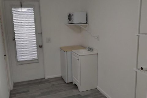 Immobilier commercial à vendre à West Palm Beach, Floride: 116.13 m2 № 2250392 - photo 28
