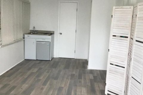 Immobilier commercial à vendre à West Palm Beach, Floride: 116.13 m2 № 2250392 - photo 18