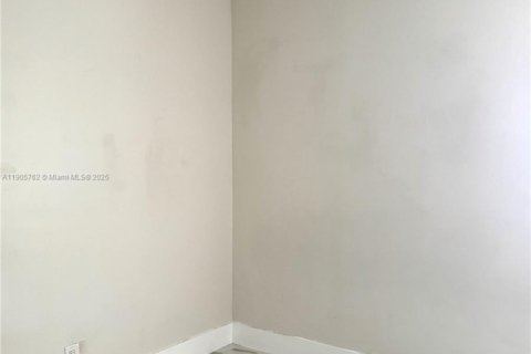 Villa ou maison à louer à Hollywood, Floride: 3 chambres № 1957029 - photo 4