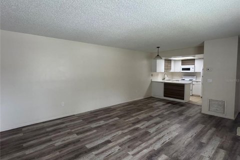Copropriété à louer à Winter Garden, Floride: 2 chambres, 85.28 m2 № 2406587 - photo 6