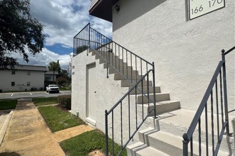 Copropriété à louer à Winter Garden, Floride: 2 chambres, 85.28 m2 № 2406587 - photo 2