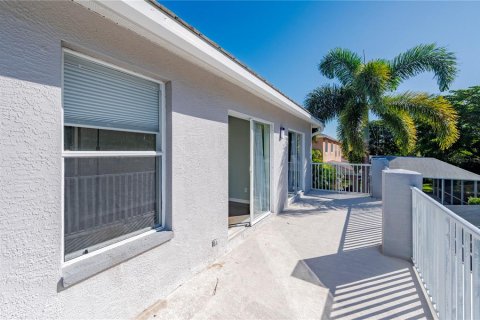 Casa en venta en Fort Myers, Florida, 4 dormitorios, 267.09 m2 № 2425785 - foto 28