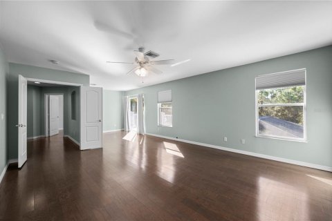 Casa en venta en Fort Myers, Florida, 4 dormitorios, 267.09 m2 № 2425785 - foto 25