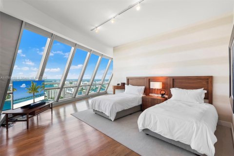 Condo in Sunny Isles Beach, Florida, 6 bedrooms  № 1864942 - photo 29