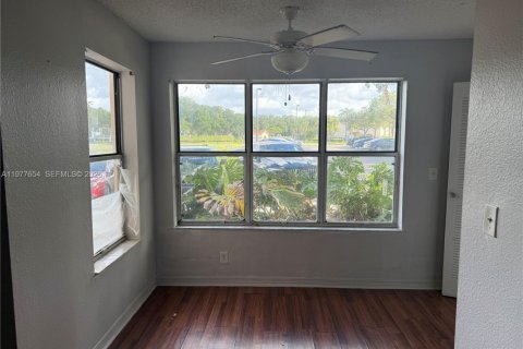 Copropriété à louer à Margate, Floride: 1 chambre, 66.15 m2 № 2046245 - photo 30