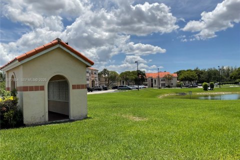 Copropriété à louer à Margate, Floride: 1 chambre, 66.15 m2 № 2046245 - photo 4