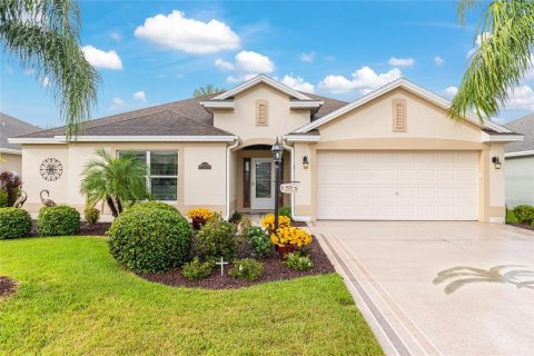House in The Villages, Florida 3 bedrooms, 194.72 sq.m. № 2389014 - photo 4