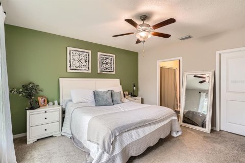 House in Wesley Chapel, Florida 3 bedrooms, 140.84 sq.m. № 1810098 - photo 14