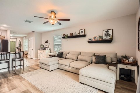 House in Wesley Chapel, Florida 3 bedrooms, 140.84 sq.m. № 1810098 - photo 5