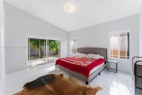 Купить виллу или дом в Майами-Лейкс, Флорида 3 спальни, 174.47м2, № 2062887 - фото 19