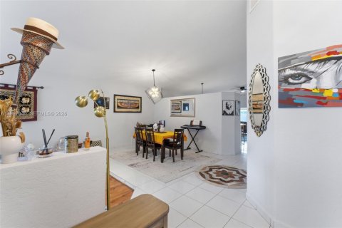 Купить виллу или дом в Майами-Лейкс, Флорида 3 спальни, 174.47м2, № 2062887 - фото 4