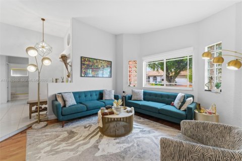 Купить виллу или дом в Майами-Лейкс, Флорида 3 спальни, 174.47м2, № 2062887 - фото 7