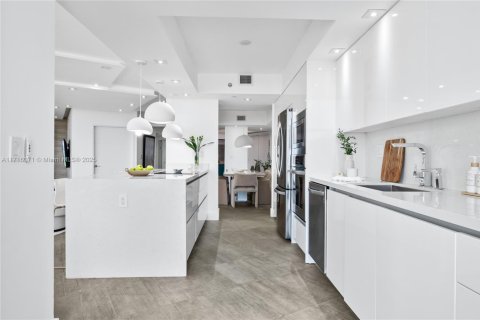 Copropriété à louer à Aventura, Floride: 3 chambres, 260.13 m2 № 1874472 - photo 22