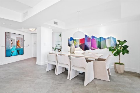 Copropriété à louer à Aventura, Floride: 3 chambres, 260.13 m2 № 1874472 - photo 15