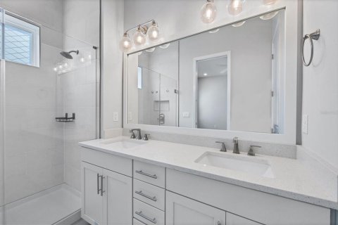 Casa en venta en Sarasota, Florida, 3 dormitorios, 167.6 m2 № 1734652 - foto 19