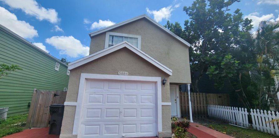 Villa ou maison à West Palm Beach, Floride 3 chambres, 130.43 m2 № 1127689