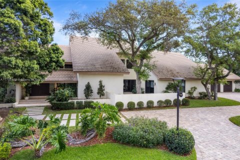 House in Boca Raton, Florida 4 bedrooms, 465.53 sq.m. № 1862032 - photo 2