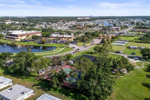 Condo in Sun City Center, Florida, 2 bedrooms  № 1816105 - photo 26