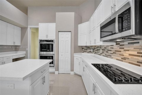 Casa en alquiler en Davie, Florida, 4 dormitorios, 259.01 m2 № 2043059 - foto 29