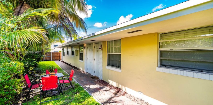 Квартира в Форт-Лодердейл, Флорида 1 спальня, 177.72м2 № 1990712