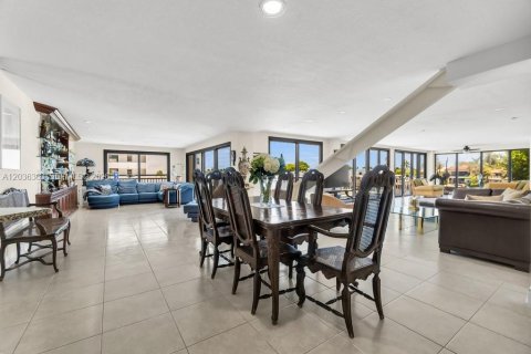 Купить кондоминиум в Форт-Лодердейл, Флорида 3 спальни, 347.83м2, № 2087019 - фото 3