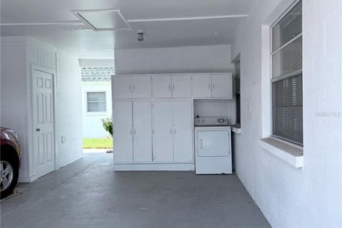 Villa ou maison à vendre à Saint Petersburg, Floride: 2 chambres, 66.89 m2 № 2209348 - photo 13