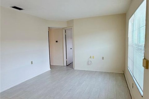 Villa ou maison à vendre à Saint Petersburg, Floride: 2 chambres, 66.89 m2 № 2209348 - photo 4