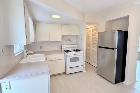Villa ou maison à vendre à Saint Petersburg, Floride: 2 chambres, 66.89 m2 № 2209348 - photo 7