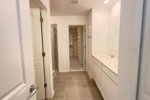 Casa en alquiler en Davenport, Florida, 5 dormitorios, 246.66 m2 № 1771875 - foto 4