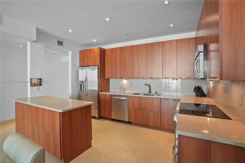 Condo in Sunny Isles Beach, Florida, 1 bedroom  № 1787255 - photo 6