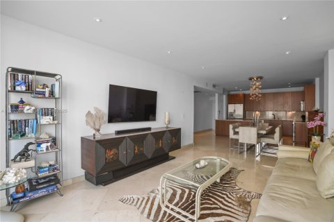 Condo in Sunny Isles Beach, Florida, 1 bedroom  № 1787255 - photo 22