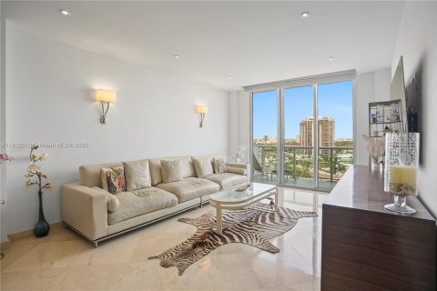 Condo in Sunny Isles Beach, Florida, 1 bedroom  № 1787255 - photo 21