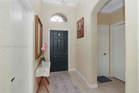 Villa ou maison à vendre à Miami, Floride: 4 chambres, 138.05 m2 № 2011013 - photo 11