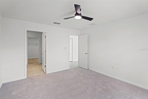 Villa ou maison à louer à Winter Haven, Floride: 4 chambres, 170.75 m2 № 2098257 - photo 29
