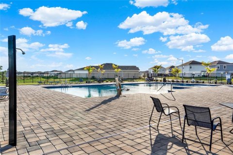 Villa ou maison à louer à Winter Haven, Floride: 4 chambres, 170.75 m2 № 2098257 - photo 13