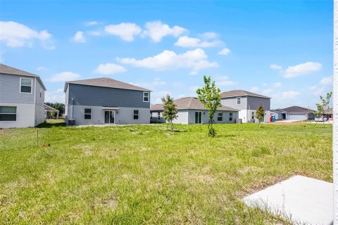 Villa ou maison à louer à Winter Haven, Floride: 4 chambres, 170.75 m2 № 2098257 - photo 9