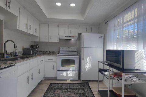 Copropriété à louer à Dunedin, Floride: 1 chambre, 73.39 m2 № 2431232 - photo 3
