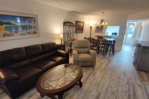 Copropriété à louer à Dunedin, Floride: 1 chambre, 73.39 m2 № 2431232 - photo 6