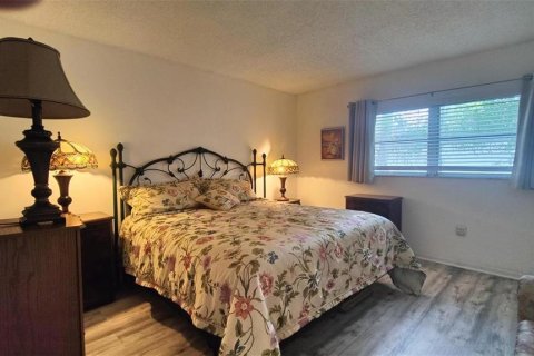Copropriété à louer à Dunedin, Floride: 1 chambre, 73.39 m2 № 2431232 - photo 12