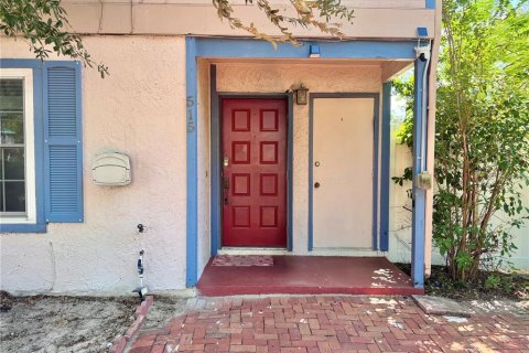 Townhouse in Altamonte Springs, Florida 3 bedrooms, 116.69 sq.m. № 1915155 - photo 2