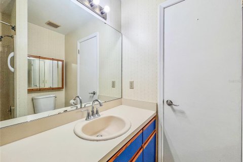 Townhouse in Altamonte Springs, Florida 3 bedrooms, 116.69 sq.m. № 1915155 - photo 25