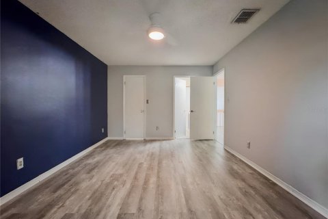 Townhouse in Altamonte Springs, Florida 3 bedrooms, 116.69 sq.m. № 1915155 - photo 22