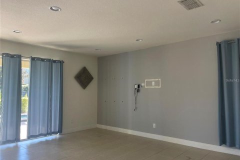 Villa ou maison à vendre à Kissimmee, Floride: 5 chambres, 238.76 m2 № 2103796 - photo 5