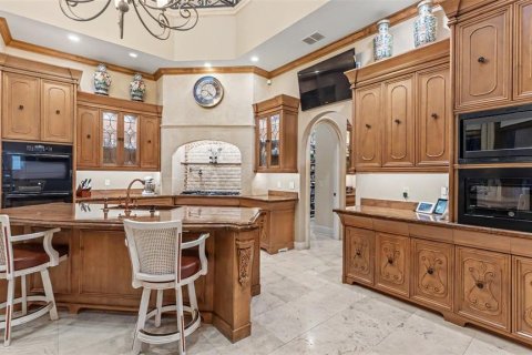 House in Lakeland, Florida 6 bedrooms, 774.8 sq.m. № 2203054 - photo 13