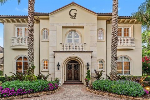 House in Lakeland, Florida 6 bedrooms, 774.8 sq.m. № 2203054 - photo 3