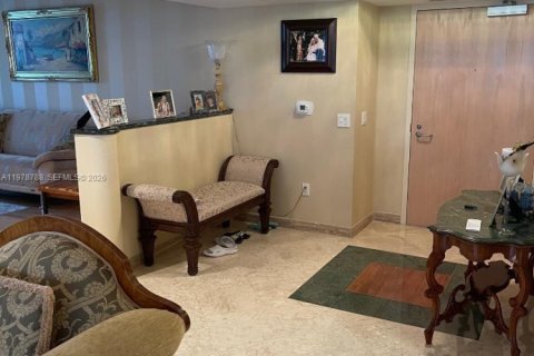 Купить кондоминиум в Санни-Айлс-Бич, Флорида 2 спальни, 163.51м2, № 2046093 - фото 26